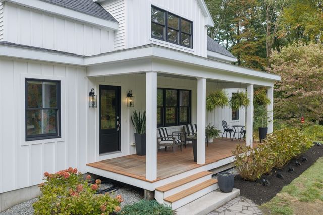 119 Acorn Street, Millis, MA 02054