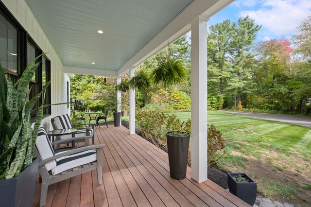 119 Acorn Street, Millis, MA 02054