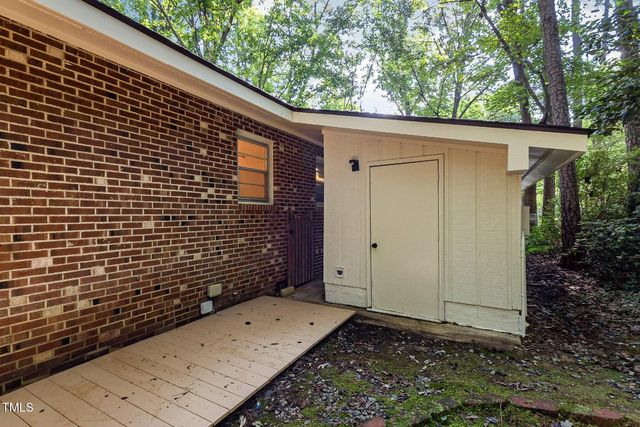 1504 Edwards Drive, Chapel Hill, NC 27516