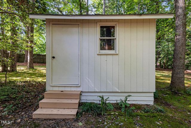 1504 Edwards Drive, Chapel Hill, NC 27516