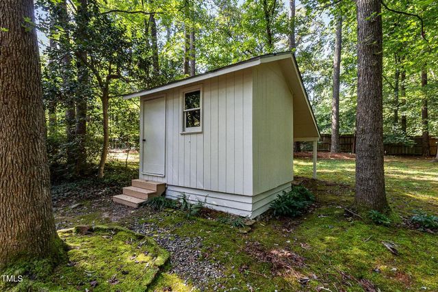 1504 Edwards Drive, Chapel Hill, NC 27516