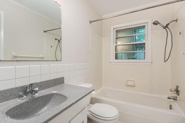 1504 Edwards Drive, Chapel Hill, NC 27516