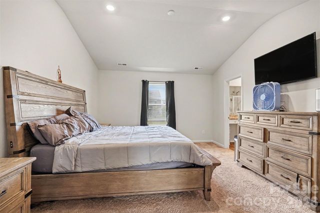 1112 Creedmore Court, Charlotte, NC 28215