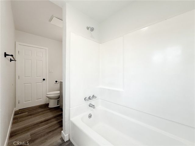 938 E 103rd Place, Los Angeles, CA 90002