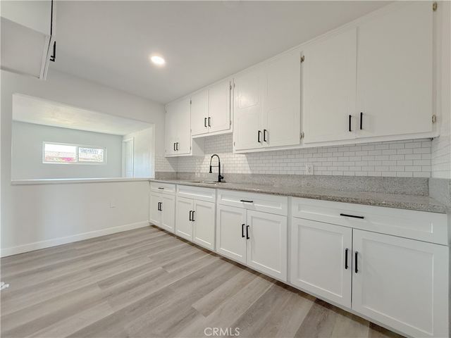 938 E 103rd Place, Los Angeles, CA 90002