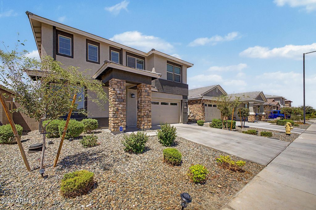 19210 W SOLANO Drive, Litchfield Park, AZ 85340 — photo 3