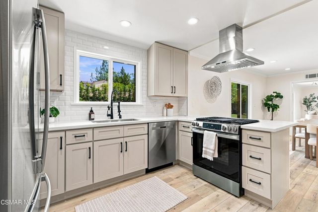 8326 Fable Avenue, West Hills, CA 91304