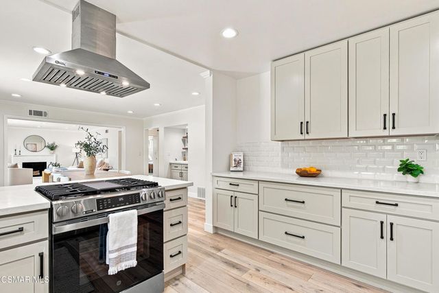 8326 Fable Avenue, West Hills, CA 91304