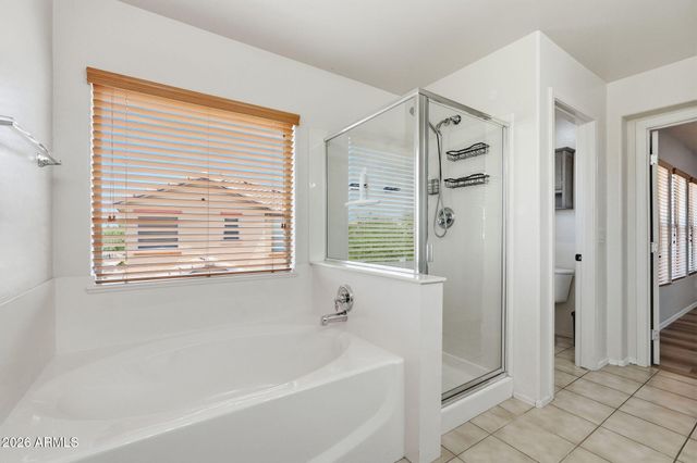 3246 E CARLA VISTA Drive, Gilbert, AZ 85295