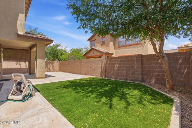 3246 E CARLA VISTA Drive, Gilbert, AZ 85295