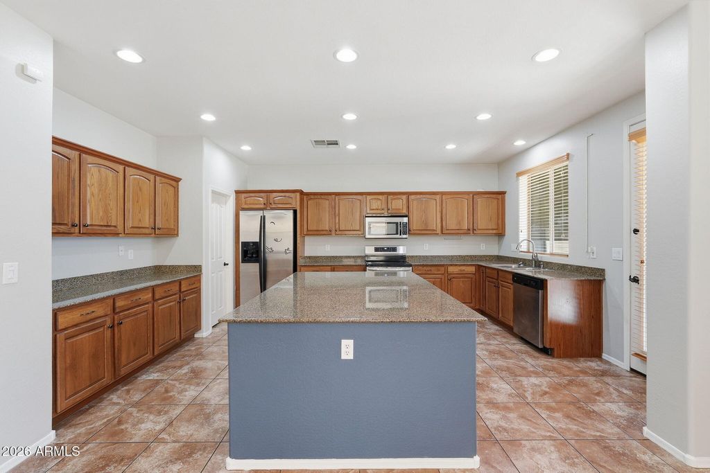 3246 E CARLA VISTA Drive, Gilbert, AZ 85295 — photo 4