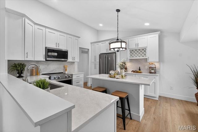 16858 Babler View Drive, Wildwood, MO 63011