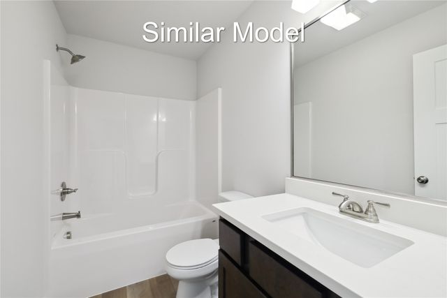 1613 NW Benjamin Drive, Ankeny, IA 50023