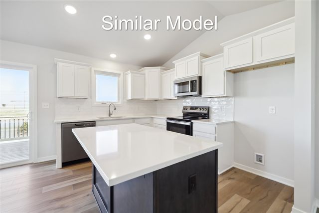 1613 NW Benjamin Drive, Ankeny, IA 50023