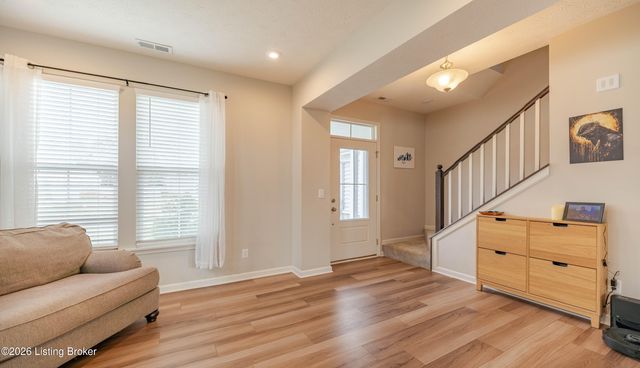 127 Goldeneye Ct, Shepherdsville, KY 40165