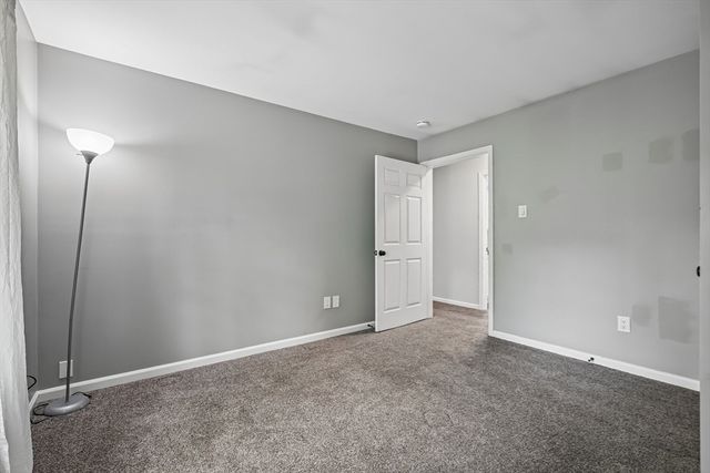 65 S Row Rd, Lunenburg, MA 01462