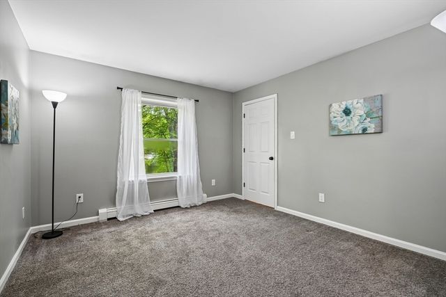 65 S Row Rd, Lunenburg, MA 01462