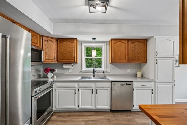 65 S Row Rd, Lunenburg, MA 01462