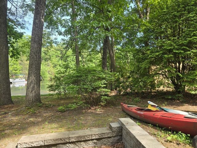 65 S Row Rd, Lunenburg, MA 01462
