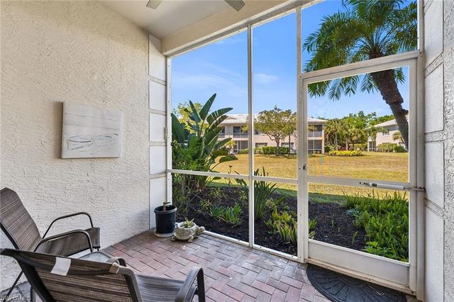 1415 Sweetwater CV 102, Naples, FL 34110