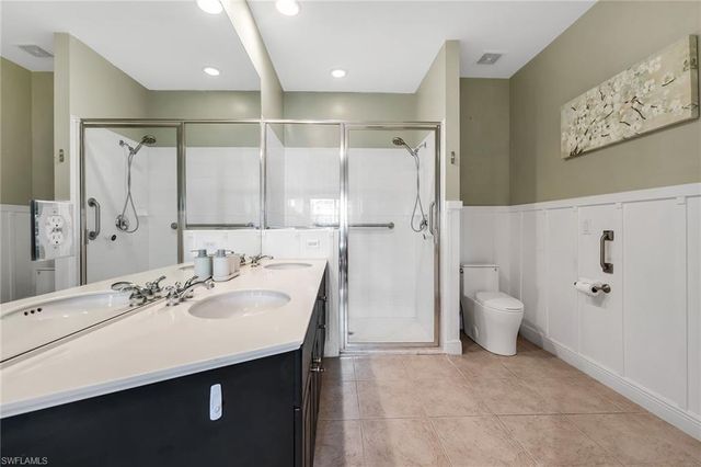 1415 Sweetwater CV 102, Naples, FL 34110