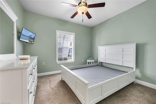 1415 Sweetwater CV 102, Naples, FL 34110