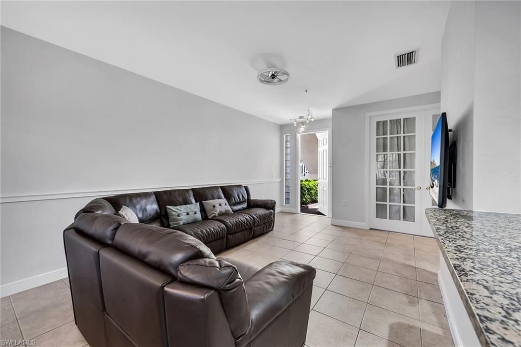 1415 Sweetwater CV 102, NAPLES, FL 34110 — photo 2