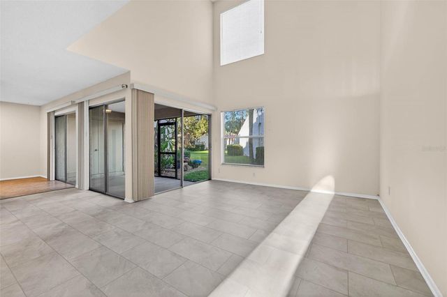 4843 NAPOLI COURT NE, St Petersburg, FL 33703