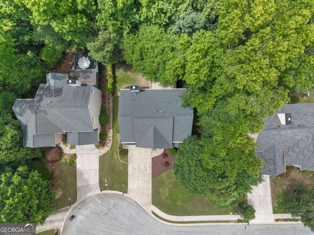 5620 Vinings Retreat Pass SW, Mableton, GA 30126
