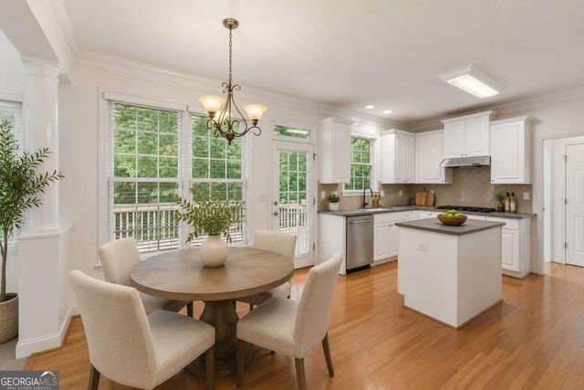 5620 Vinings Retreat Pass SW, Mableton, GA 30126