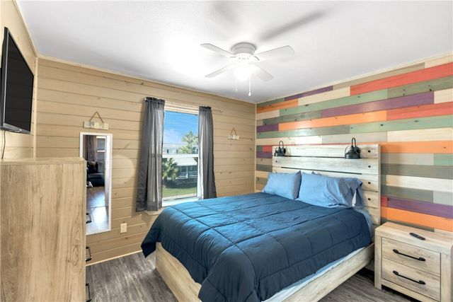 403 S 10th St 2, Port Aransas, TX 78373