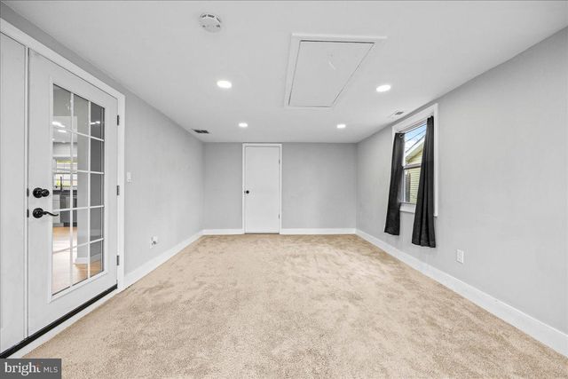 11 HAMPTON LN, Willingboro, NJ 08046