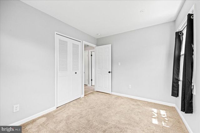 11 HAMPTON LN, Willingboro, NJ 08046
