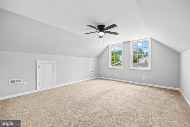 11 HAMPTON LN, Willingboro, NJ 08046