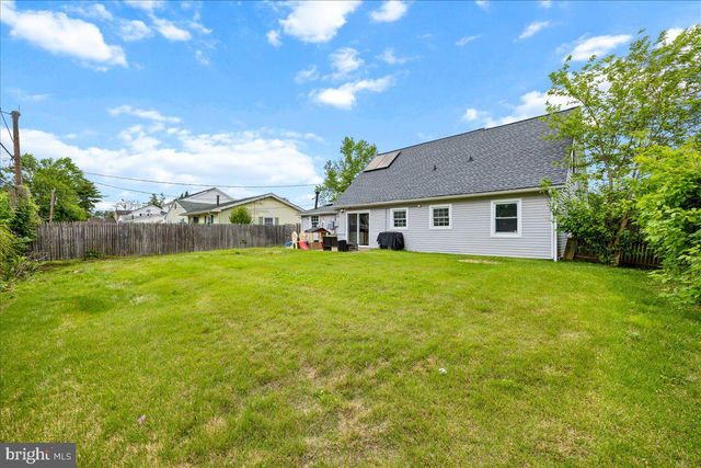 11 HAMPTON LN, Willingboro, NJ 08046