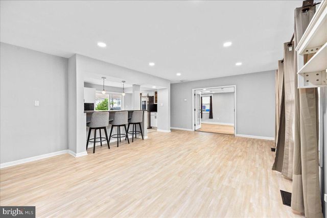 11 HAMPTON LN, Willingboro, NJ 08046