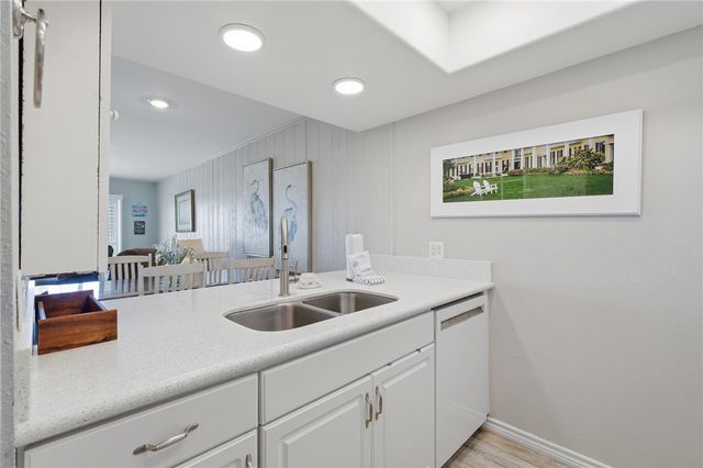 2704 Bayhouse Dr 2704, Rockport, TX 78382