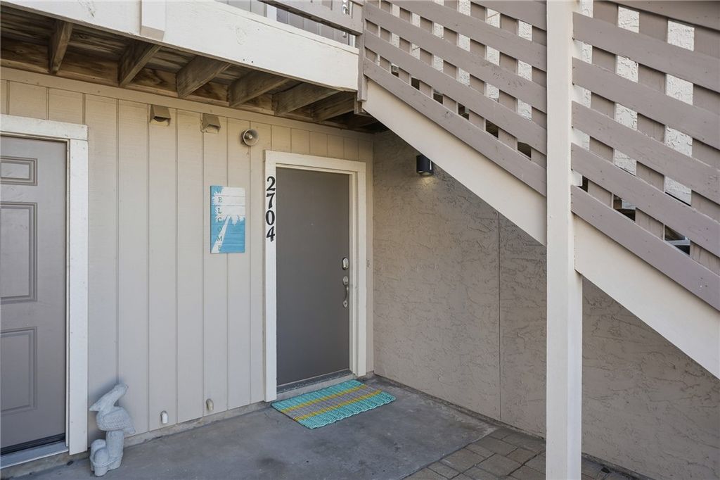 2704 Bayhouse Dr 2704, Rockport, TX 78382