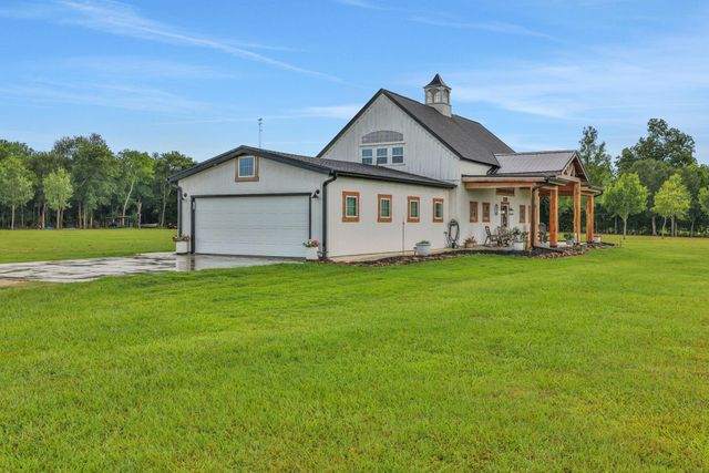 133 Timber Ridge Road, Liberty, TX 77575