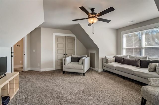 569 White Oak Way, Monroe, GA 30655