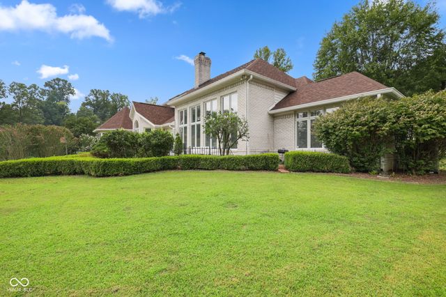 2663 Grey Fox Drive, Martinsville, IN 46151