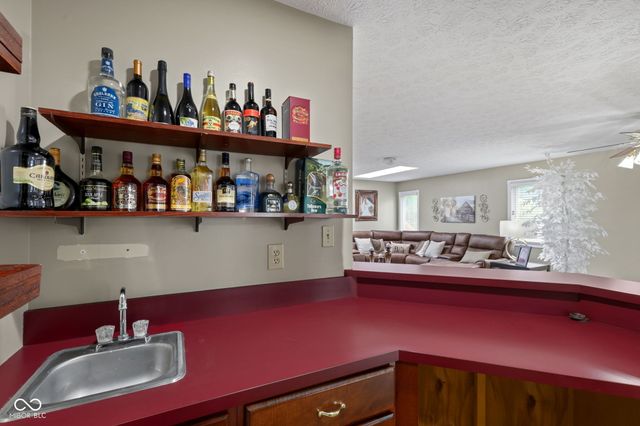 2663 Grey Fox Drive, Martinsville, IN 46151