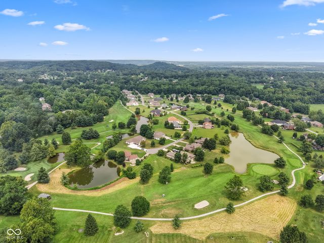 2663 Grey Fox Drive, Martinsville, IN 46151