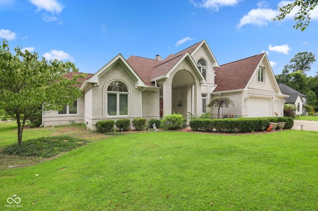 2663 Grey Fox Drive, Martinsville, IN 46151