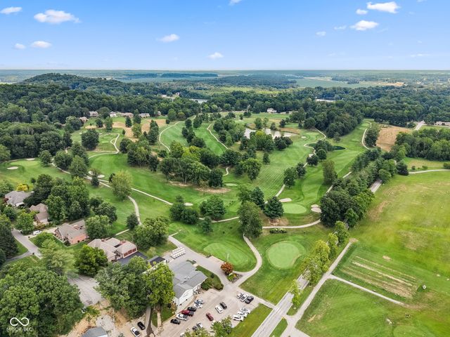 2663 Grey Fox Drive, Martinsville, IN 46151