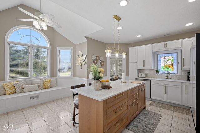 2663 Grey Fox Drive, Martinsville, IN 46151
