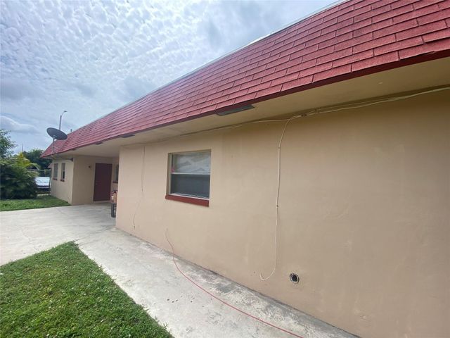 7931 SW 10th Street, North Lauderdale, FL 33068