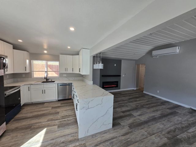 940-942 S Upas St, Escondido, CA 92025