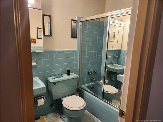 5834 McDougal Drive, Fayetteville, NC 28304