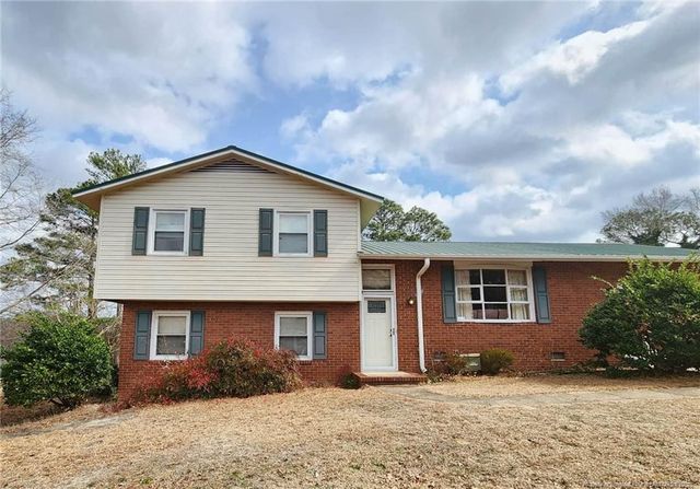 5834 McDougal Drive, Fayetteville, NC 28304